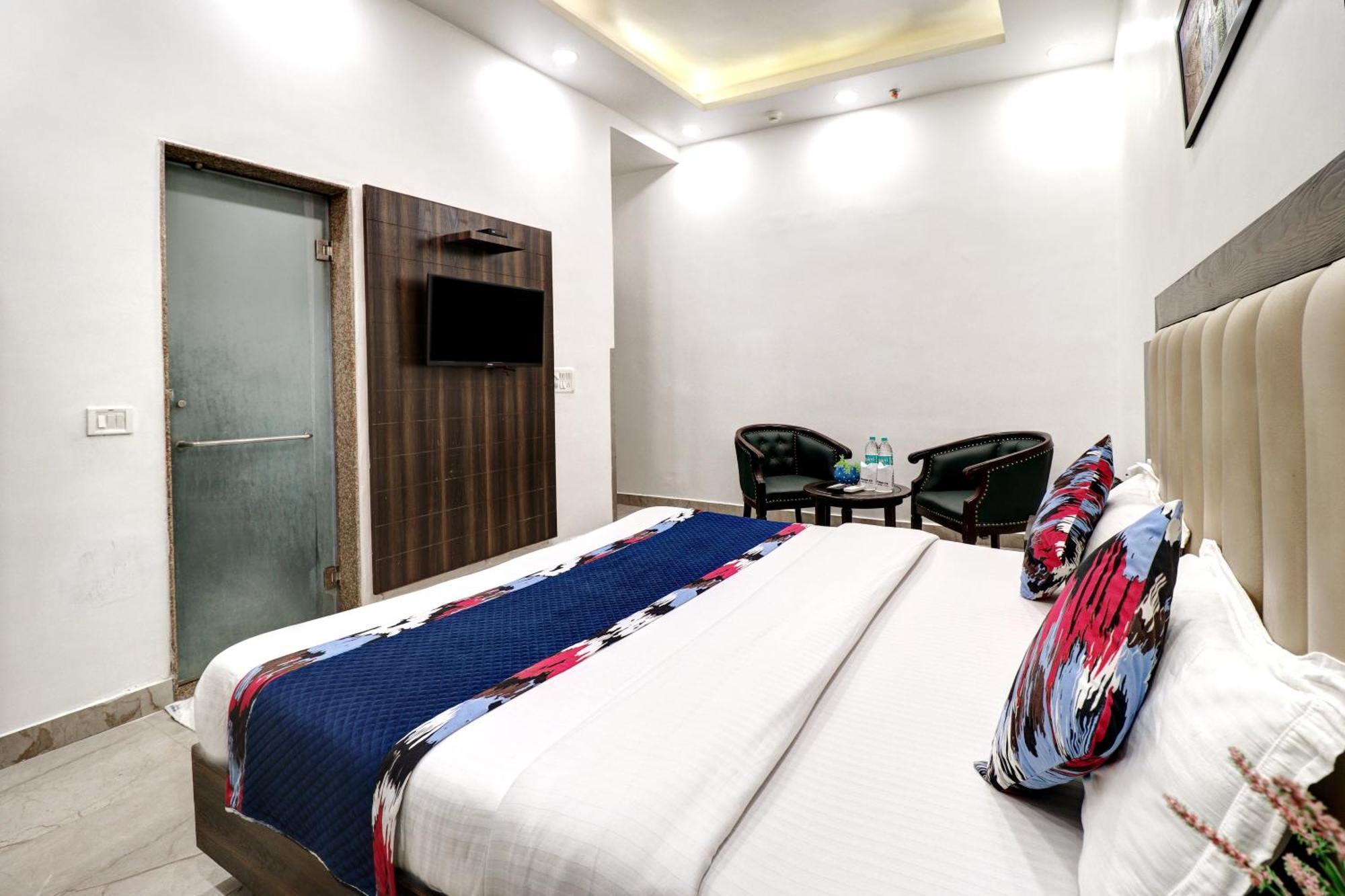 Hotel Emporio Dx - New Delhi Railway Station - Paharganj المظهر الخارجي الصورة