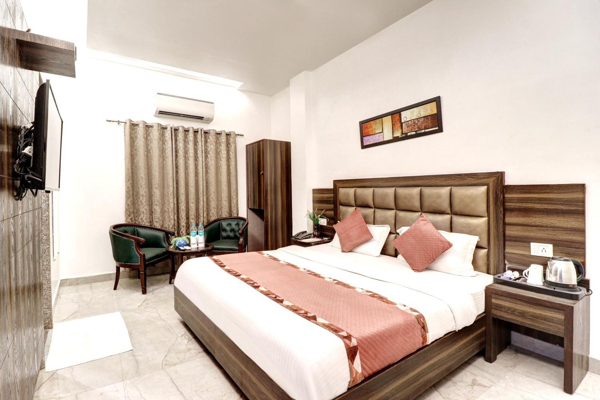 Hotel Emporio Dx - New Delhi Railway Station - Paharganj المظهر الخارجي الصورة